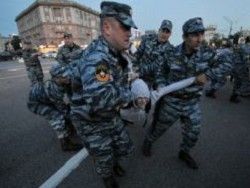 11 задержанных на Кудринской площади обвинили в неповиновении
